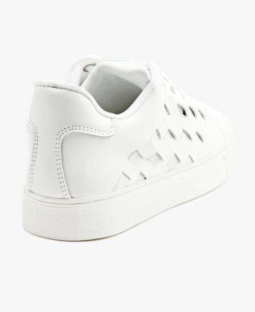 Casual Sneakers White