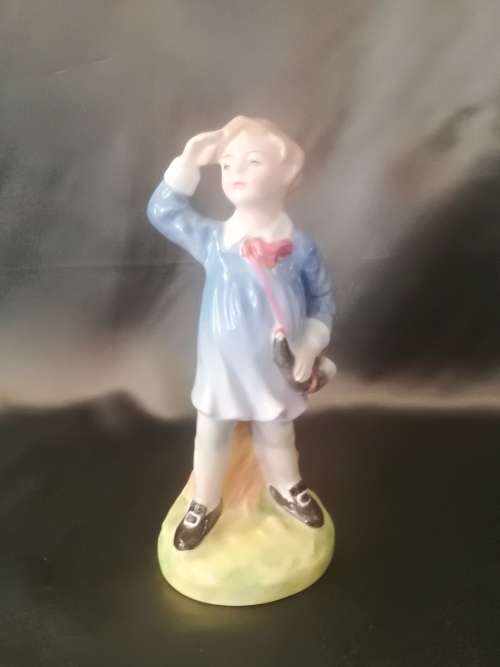 Royal Doulton Figurine `Little Boy Blue`