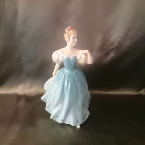 Royal Doulton Figurine `Enchantment`