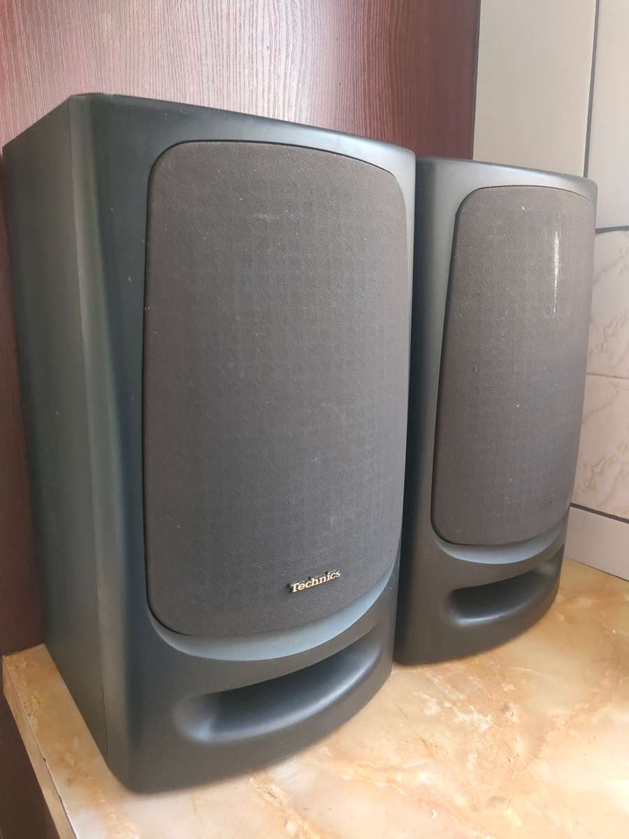 Vintage Technic SB-CH404 3way bookshelves speakers