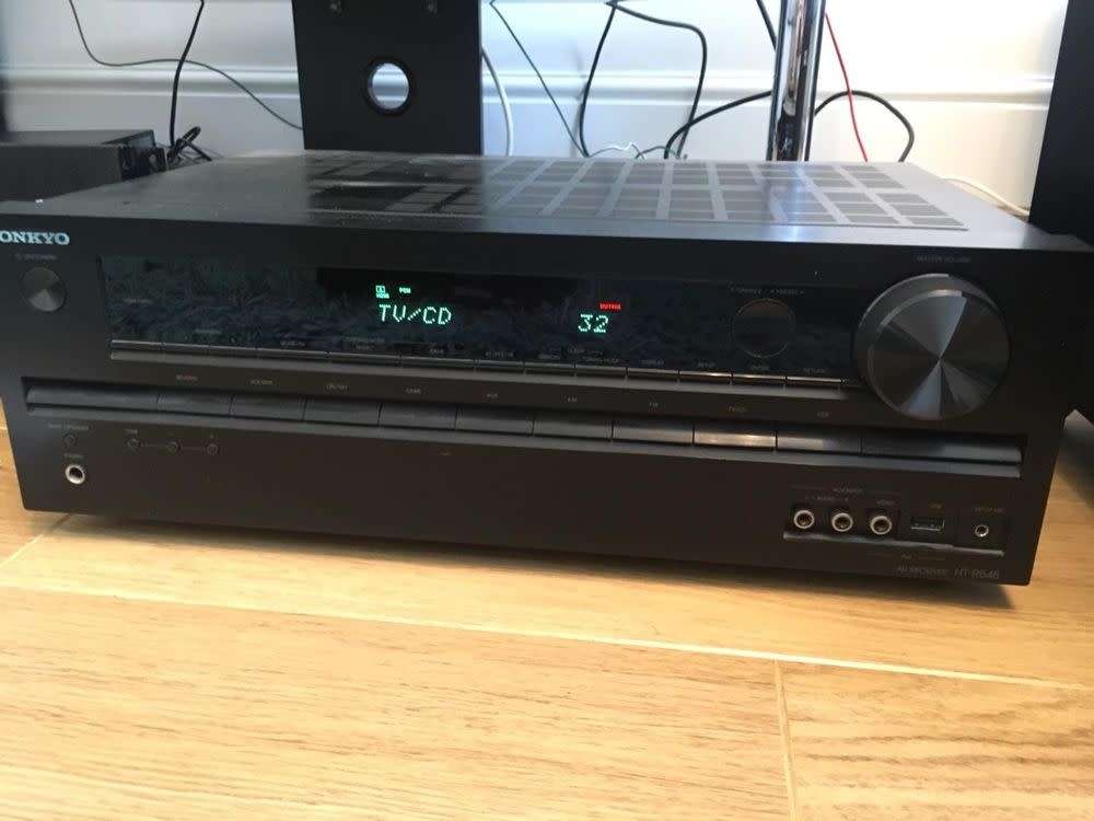 High End Onkyo Ht-R548 Amplifier in picture perfect condition