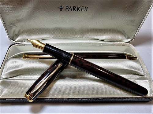 Vintage Pen Sale. #1. Parker Sonnet Fountain Pen and Pencil Set. In original hard shell case.