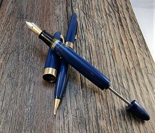 Vintage Pen Sale #8. Sheaffer Touchdown Fountain Pen and Pencil Set. Blue