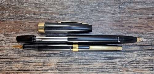 Vintage Pen Sale #9. Sheaffer Touchdown Fountain Pen and Pencil Set. Black
