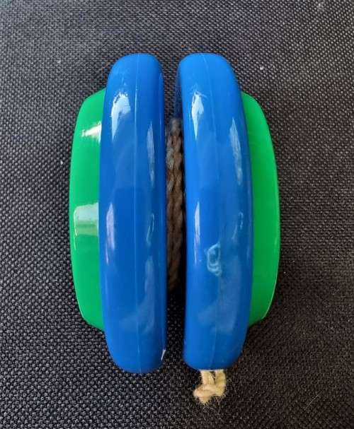 Vintage Russell Yo Yo Sale #3. Green Sprite Professional