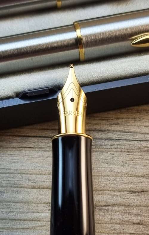 Parker Stainless Steel Sonnet Pen Set. New Old Stock!