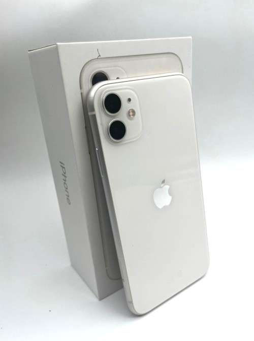 Iphone 11 64Gig White. With original Box
