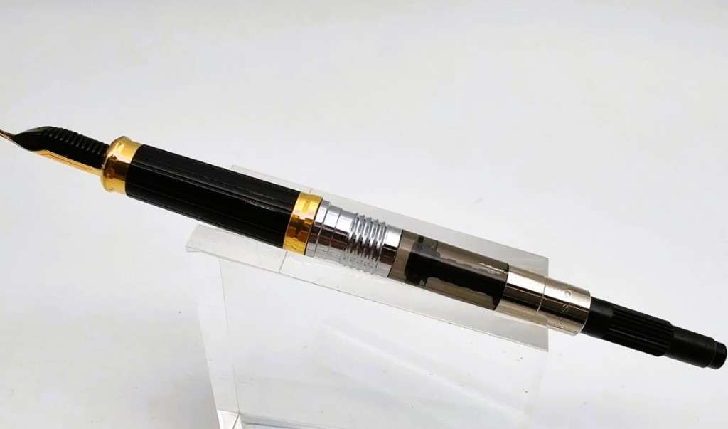 Vintage Cross Chrome Fountain Pen. Stunning Condition!