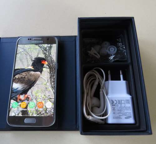 Samsung Galaxy S7 32GB Silver Titanium Excellent Condition!