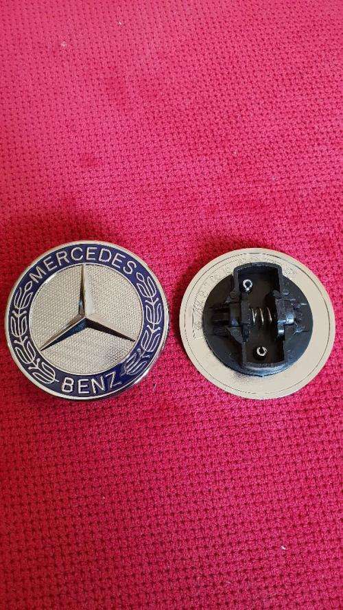 Mercedes Benz 3D Bonnet Hood Badge, 56mm Diameter, Brand New, R130 each