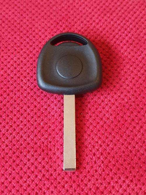 New Opel Transponder Chip Key, includes ID40 chip, HU100 blade, R180