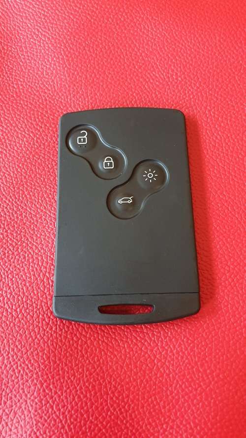 Renault 4 Button Remote Key Card 433Mhz PCF7952 chip, Brand New, R600