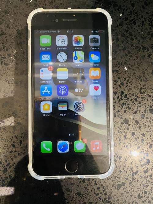 iPhone 8 64GB Space Grey