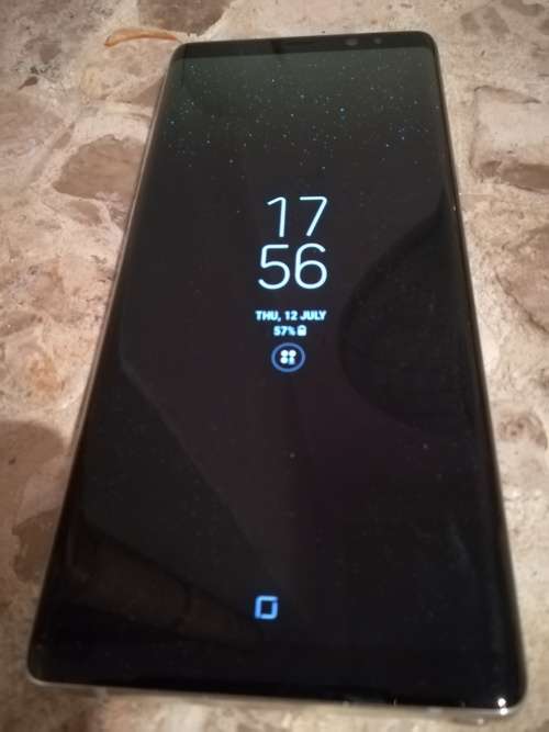 **SAMSUNG NOTE 8 IN BRAND NEW CONDITION 6GIG RAM, 64GB STORAGE 12MP CAMERA, FINGERPRINT SCANNER**