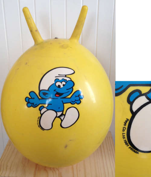 South Africa exclusive BP Petrol Stations SMURF HOPPER licensed 1981 Peyo Schleich - VERY VERY RARE!