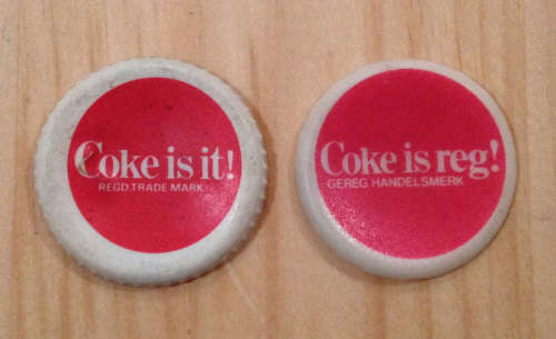 COCA COLA COKE RUSSELL South Africa 1980s YO-YO Competition Bottle Liner Coke is it!