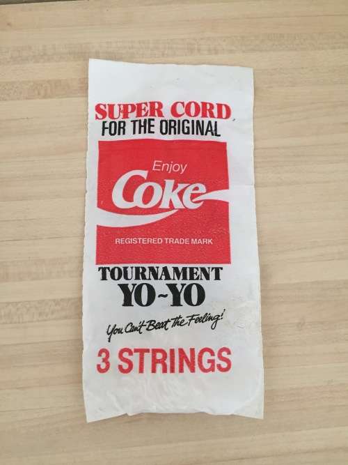 Russel Yo-Yo Coke Coca Cola Tournament Yo-Yo 3 Strings Packet mid 1980s