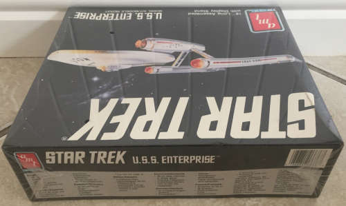 Star Trek USS ENTERPRISE NCC 1701 model kit - AMT Ertl - mint in box