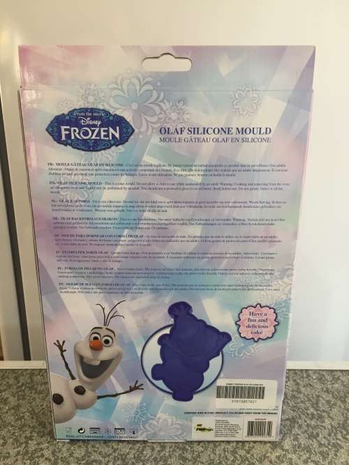 Disney FROZEN OLAF Silicone Cake Baking Mould - mint in box