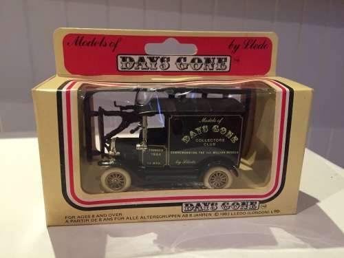 Lledo Toys UK Models of Days Gone Collectors Club Model T Ford 1983 Mint in Box