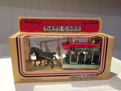 Lledo Toys UK Models of Days Gone Downtown Horse pulled Bus Cart 1983 Mint in Box