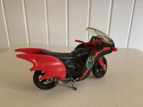 CORGI 268 DC comics BATMAN Batcycle Batbike - diecast large scale version