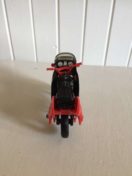 CORGI 268 DC comics BATMAN Batcycle Batbike - diecast large scale version