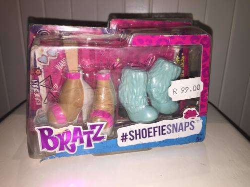 6 x BRATZ Shoe Selfie TWO PAIRS of SHOES sets ie 12 pairs of shoes -  LAST OF STOCK