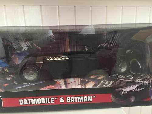 Jada Batman ANIMATED figure and Batmobile set - Jada Toys - 2018 - 1:24 scale mint in sealed box