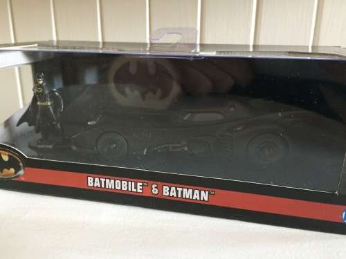 BATMAN 1989 Batman Movie Batman Figure and Batmobile boxset - Jada Toys