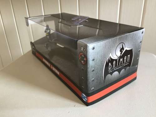 BATMAN Animated series 1993 Batman Figure and Batmobile boxset - Jada Toys