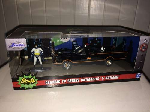 BATMAN 1960s style Batman Movie Batman Figure and Batmobile boxset - Jada Toys
