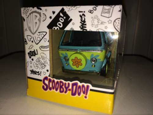 Jada Toys Scooby-Doo Van 1:32 scale mint in box
