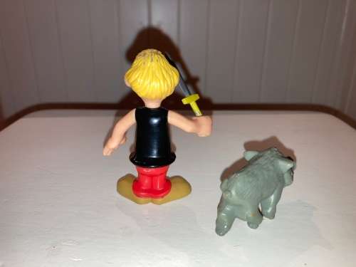 Rare Vintage ASTERIX Action Figure from 1980 Asterix Play series by Toy Cloud and Ceji Toys