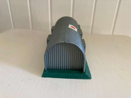 WW2 Japanese hanger building for mini toy soldiers vintage 1970s BRITAINS UK