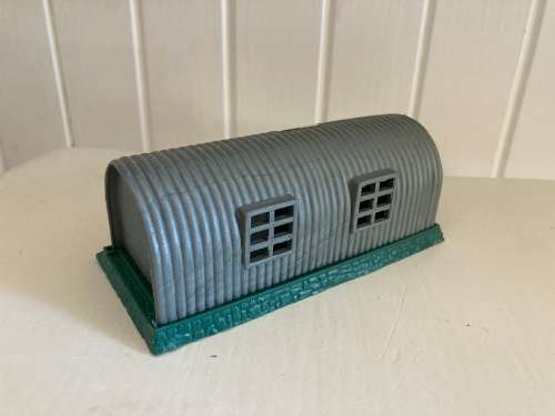 WW2 Japanese hanger building for mini toy soldiers vintage 1970s BRITAINS UK