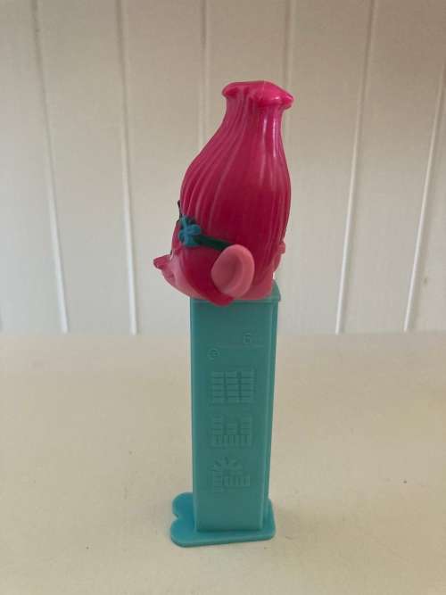 PEZ TROLLs movie Troll