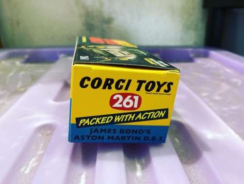 CORGI 261 James Bond Aston Martin DB5 2020 anniversary reissue - mint in box
