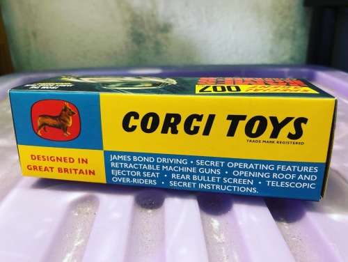 CORGI 261 James Bond Aston Martin DB5 2020 anniversary reissue - mint in box