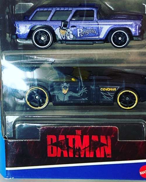 Hotwheels THE BATMAN 2022 Movie BATMOBILE and exclusive movie