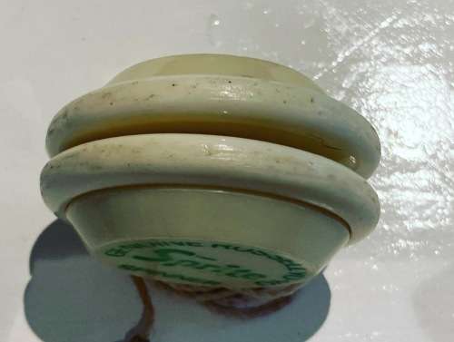 A Genuine South African green and cream SPRITE soda 1978 SPINNER Russell Yo-Yo