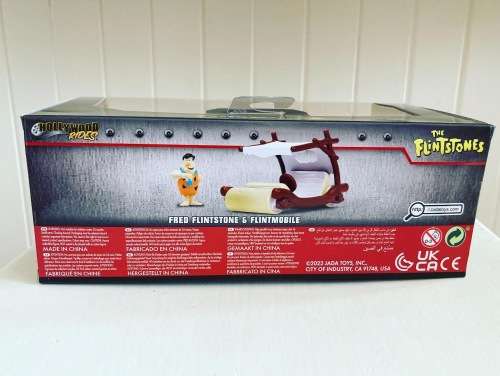 Jada toys 1:32 THE FLINTSTONES FRED FLINTSTONE figure & THE FLINTMOBILE mint in box