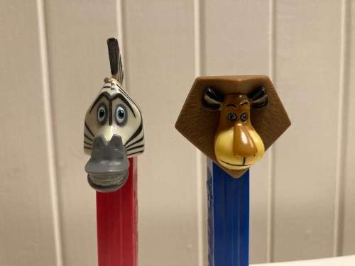 PEZ MADAGASCAR Animated cartoon ALEX & MARTY