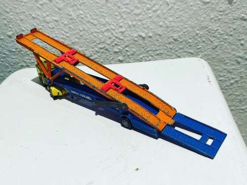 CORGI Juniors 3025 Whizzwheels CAR TRANSPORTER set from 1972