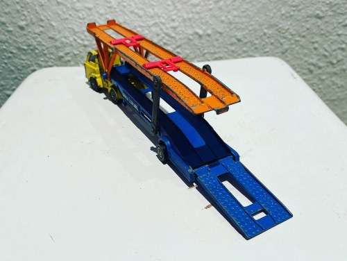 CORGI Juniors 3025 Whizzwheels CAR TRANSPORTER set from 1972