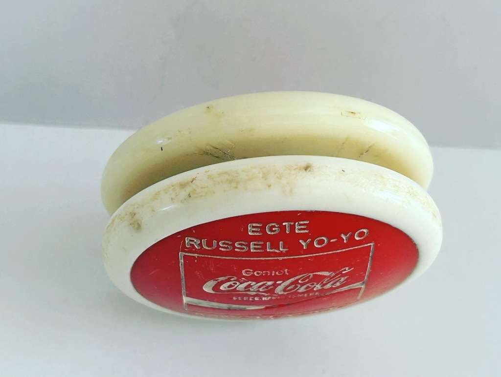 South African Coca Cola 1972 CHAMPIONSHIP COKE Russell Yo-Yo