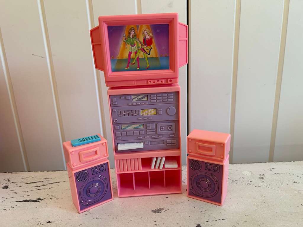 Vintage 1989 BARBIE TV ENTERTAINMENT CENTRE Set by Arco & Mattel Toys licensed Barbie product