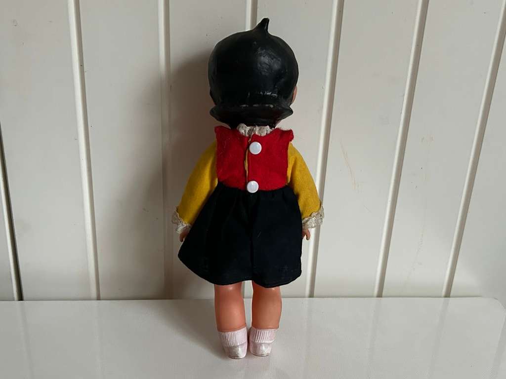 Rare Vintage HEIDI Doll based on the 1974 Japanese animated TV Show directed by Isao Takahata