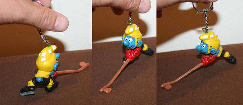 SMURF SMURFS - ICE HOCKEY by Peyo Schleich