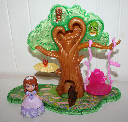 DISNEY PRINCESS SOFIA THE FIRST FIGURE with TREE & SWING set - 100% licensed DISNEY product